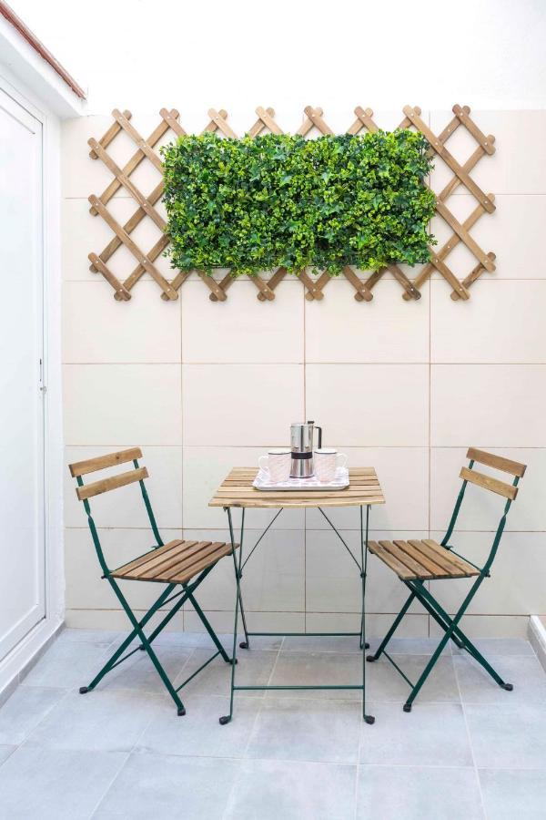 Apartamento House Near Plaza De Los Capuchinos By Sharingco Málaga Exterior foto